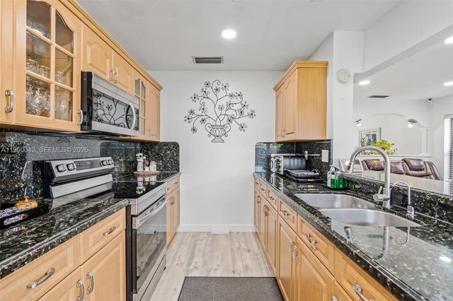 11914 SW 125th Pl, Miami, FL 33186