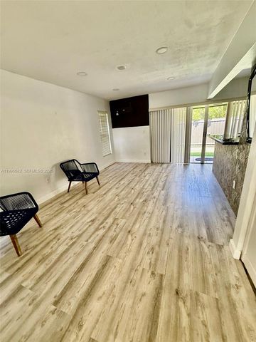 11914 SW 125th Pl, Miami, FL 33186