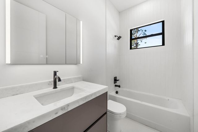 18651 49th Street, Loxahatchee, FL 33470