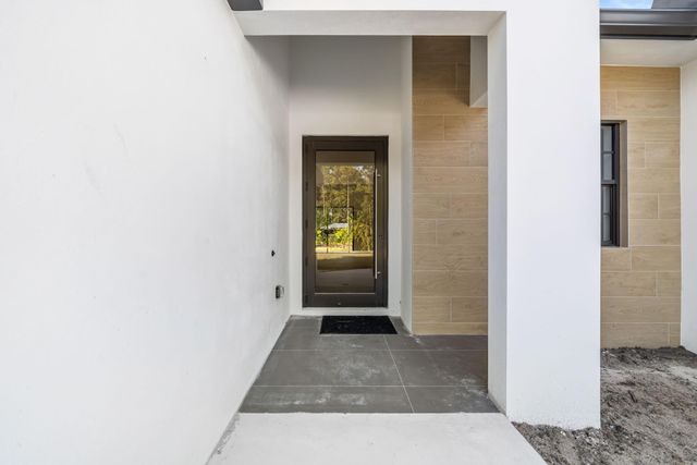 18651 49th Street, Loxahatchee, FL 33470