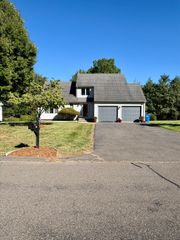 119 Joshua Hill, Windsor, CT 06095