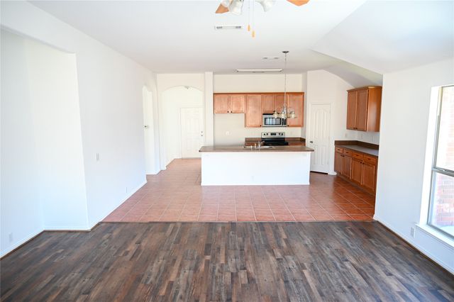 2204 Rockport Drive, Mckinney, TX 75071