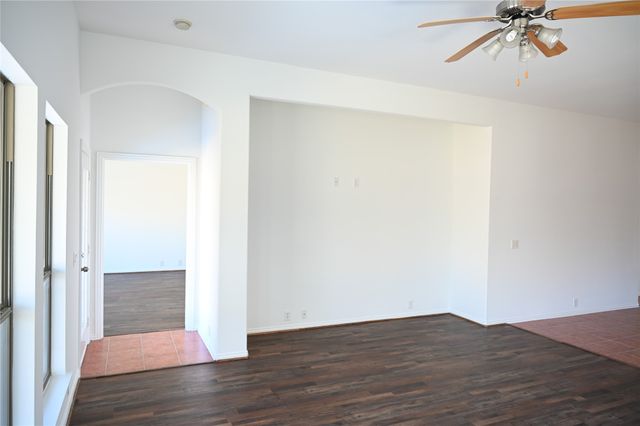 2204 Rockport Drive, Mckinney, TX 75071