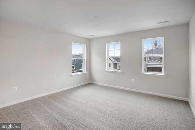 1074 WINTER PL, Bealeton, VA 22712