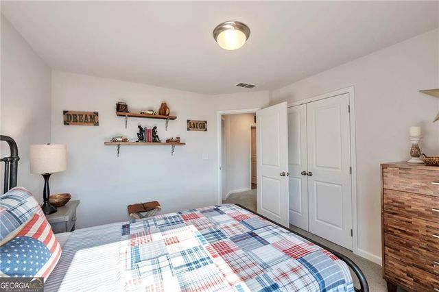 104 Windmill Court, Calhoun, GA 30701