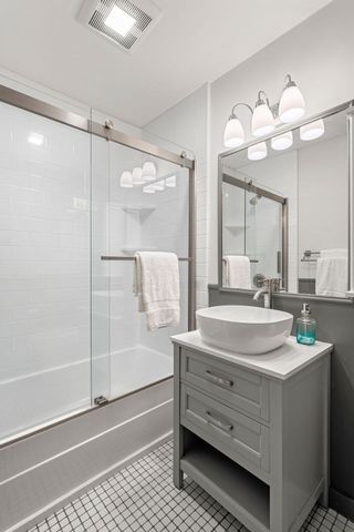 26 Everett St 1, Boston, MA 02130