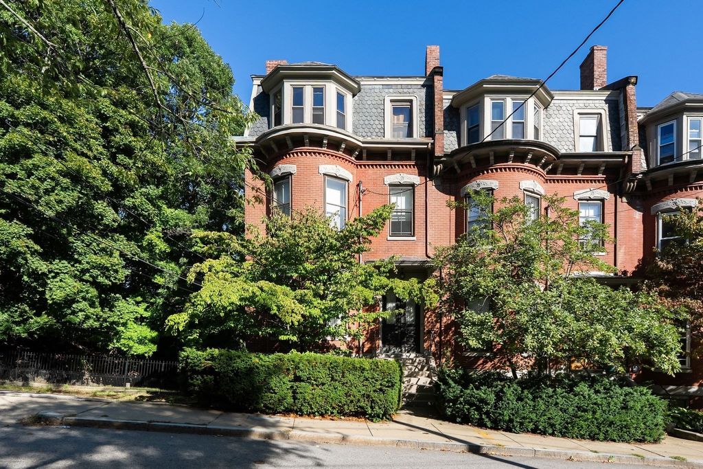 26 Everett St 1, Boston, MA 02130