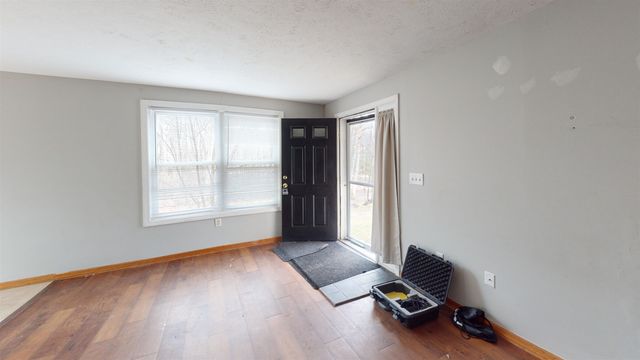 5B Mark Street, Hudson, NH 03051