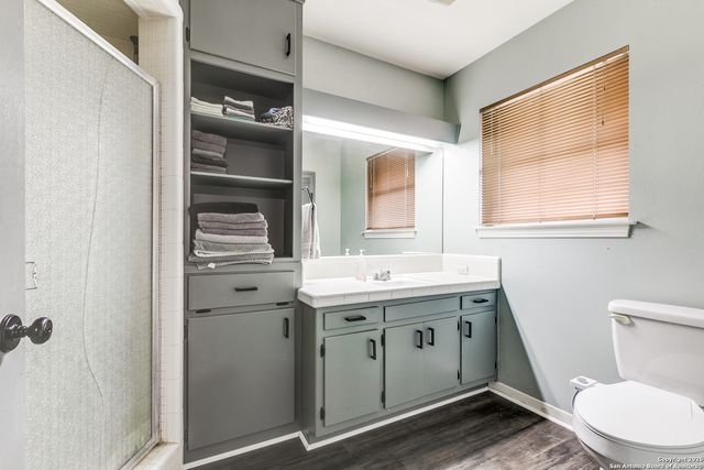 3610 Larkhill, San Antonio, TX 78228