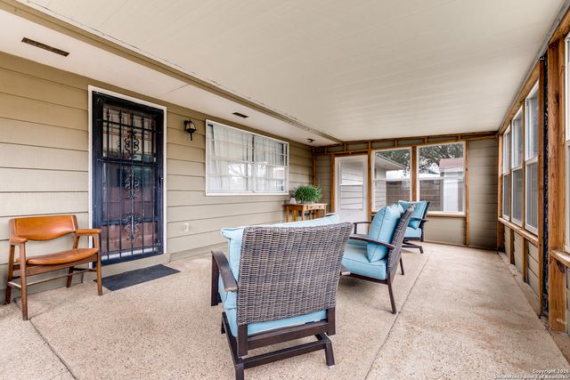 3610 Larkhill, San Antonio, TX 78228