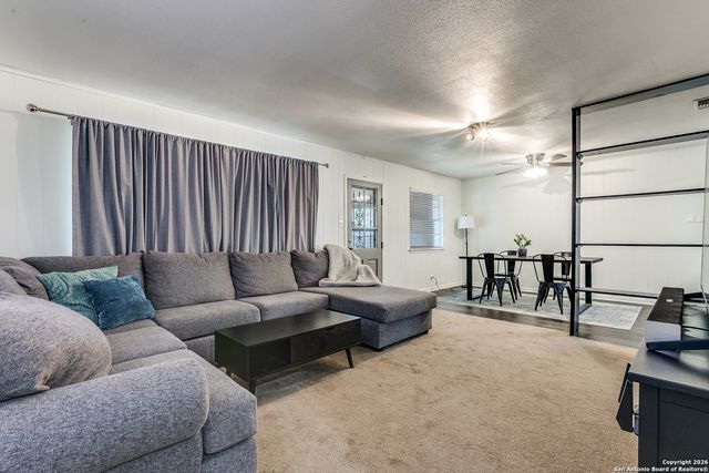 3610 Larkhill, San Antonio, TX 78228