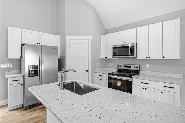 2029 Rolling Hills Way, Rocky Face, GA 30740