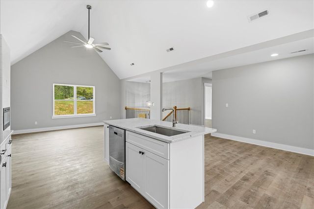 2029 Rolling Hills Way, Rocky Face, GA 30740