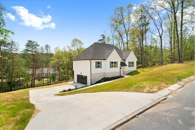 2029 Rolling Hills Way, Rocky Face, GA 30740