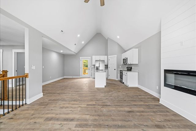 2029 Rolling Hills Way, Rocky Face, GA 30740