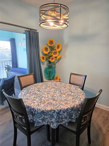 5725 GREENWOOD AVENUE 5201, North Port, FL 34287