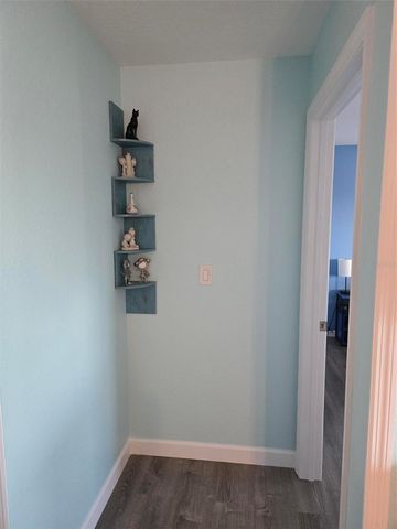 5725 GREENWOOD AVENUE 5201, North Port, FL 34287