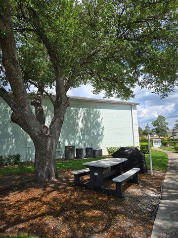 5725 GREENWOOD AVENUE 5201, North Port, FL 34287