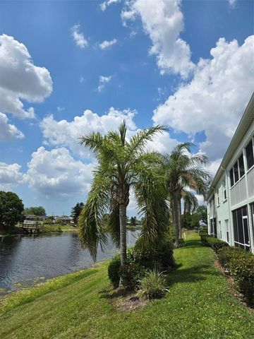 5725 GREENWOOD AVENUE 5201, North Port, FL 34287