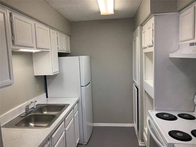 9696 Walnut Street 1502, Dallas, TX 75243