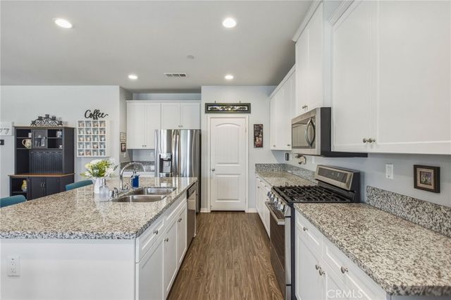 26873 Twin Hills Circle, Moreno Valley, CA 92555