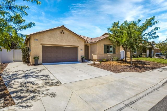 26873 Twin Hills Circle, Moreno Valley, CA 92555