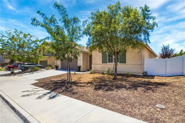26873 Twin Hills Circle, Moreno Valley, CA 92555