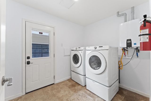 5511 Queensloch Drive, Houston, TX 77096