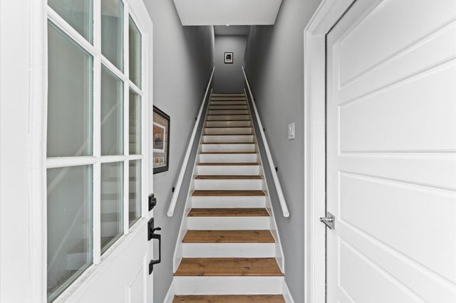 5511 Queensloch Drive, Houston, TX 77096