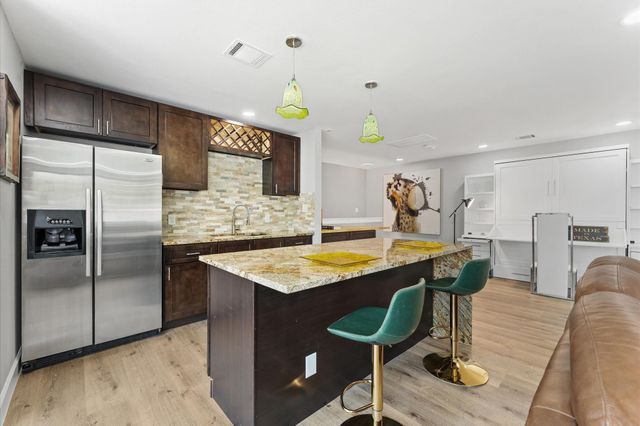 5511 Queensloch Drive, Houston, TX 77096