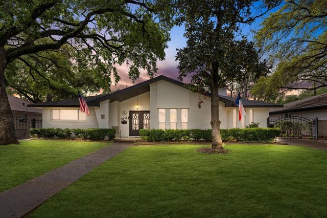 5511 Queensloch Drive, Houston, TX 77096