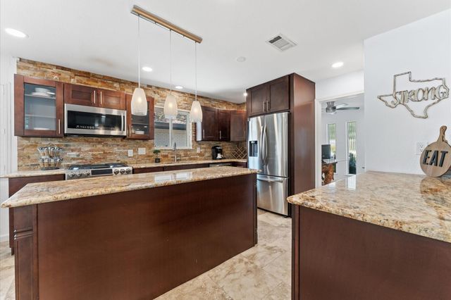 5511 Queensloch Drive, Houston, TX 77096