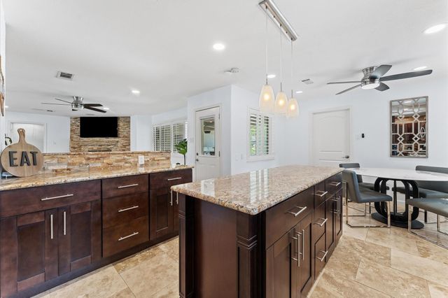 5511 Queensloch Drive, Houston, TX 77096