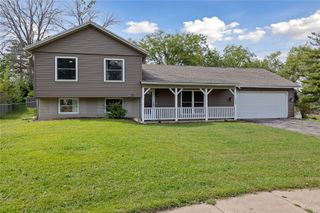 1340 38th St Place, Marion, IA 52302