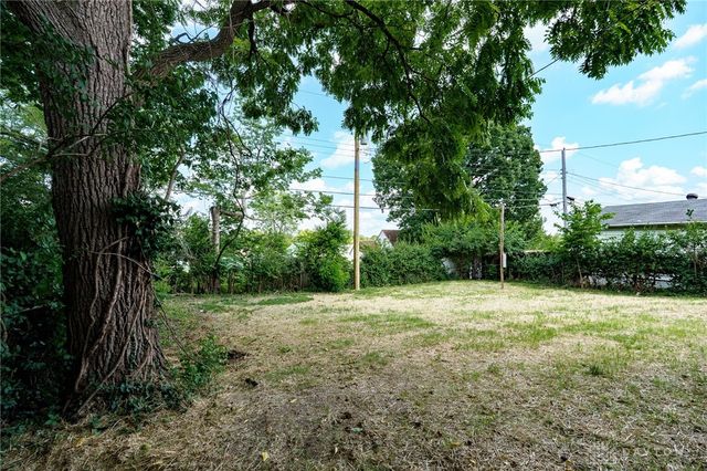 4249 Pleasant View Avenue, Dayton, OH 45420