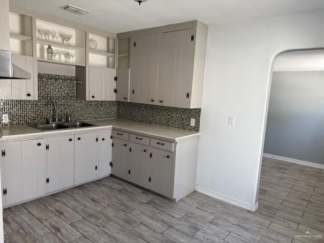 927 S 5th Avenue, Edinburg, TX 78539