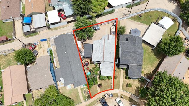 2255 Nantucket Village Circle, Dallas, TX 75227