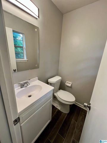 900 VON DALE CIRCLE, Birmingham, AL 35215