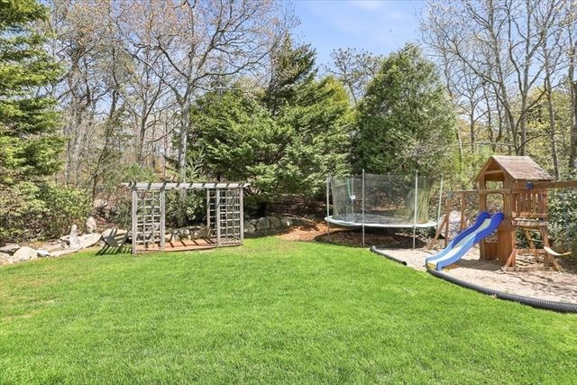 35 Durham Drive, Falmouth, MA 02536