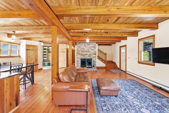 35 Durham Drive, Falmouth, MA 02536