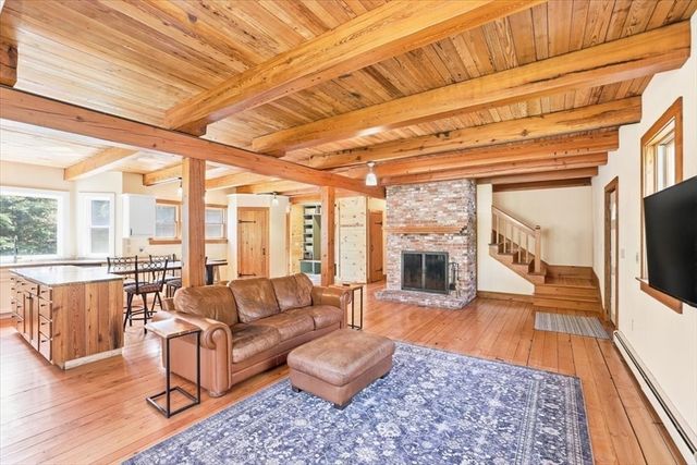 35 Durham Drive, Falmouth, MA 02536