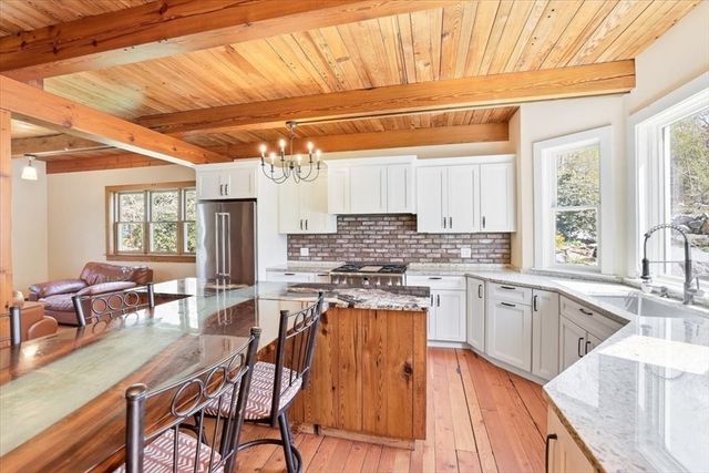 35 Durham Drive, Falmouth, MA 02536