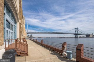 3 CHRISTOPHER COLUMBUS BLVD #MD306, Philadelphia, PA 19106