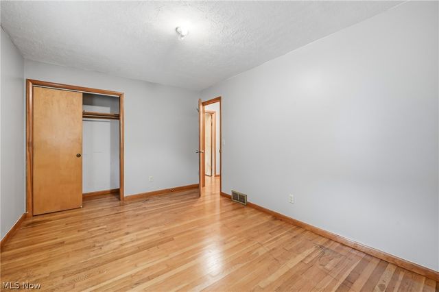 1280 Sterling Drive, Cortland, OH 44410