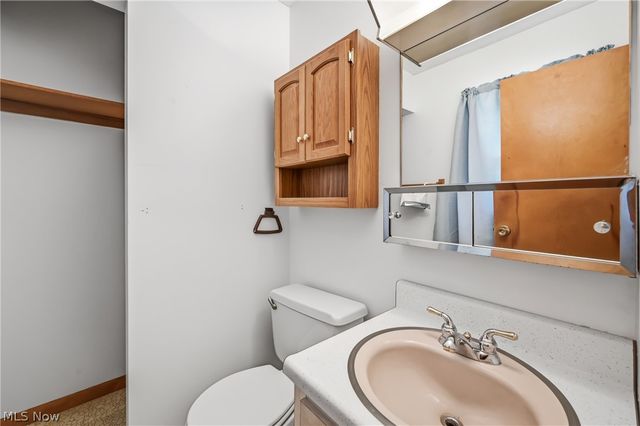 1280 Sterling Drive, Cortland, OH 44410