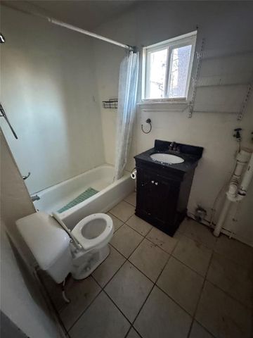 905 E Rogers Street, El Reno, OK 73036