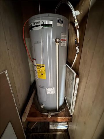 905 E Rogers Street, El Reno, OK 73036