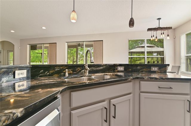 1037 TRUFFLES CT., Apopka, FL 32712