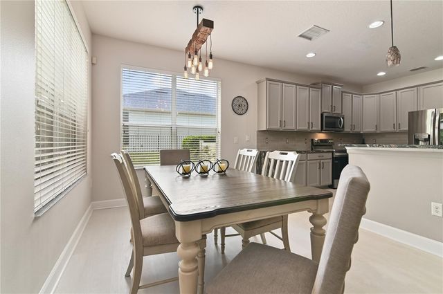 1037 TRUFFLES CT., Apopka, FL 32712