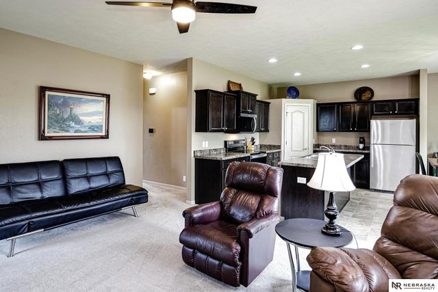 7115 N 138 Avenue Circle, Omaha, NE 68142
